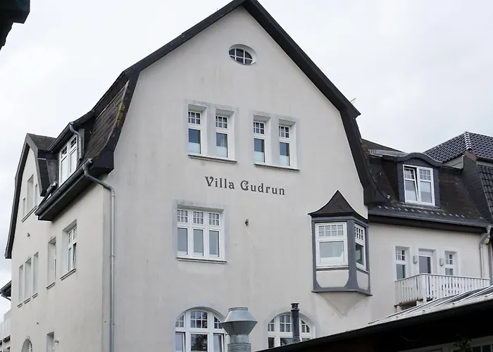 Villa Gudrun - Bounty 1